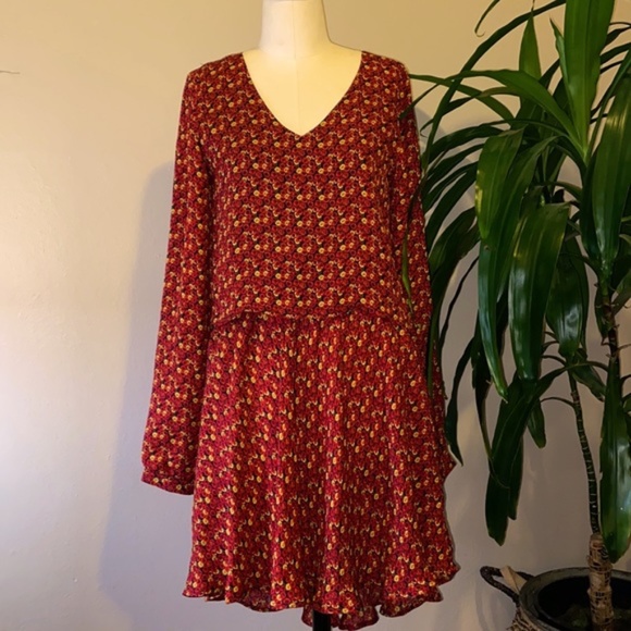 NWT AMOUR VERT sz S floral long sleeve dress  red yellow floral lettuce edge - Picture 3 of 11